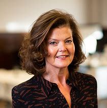 Melanie Stoutzker .